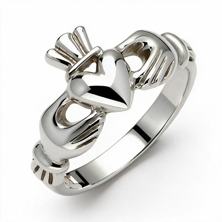 Retired Ladies Silver Claddagh Ring LSF-R119