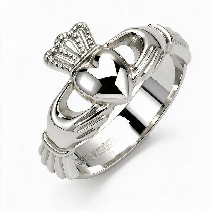 Retired Unisex Silver Claddagh Ring USF-R106