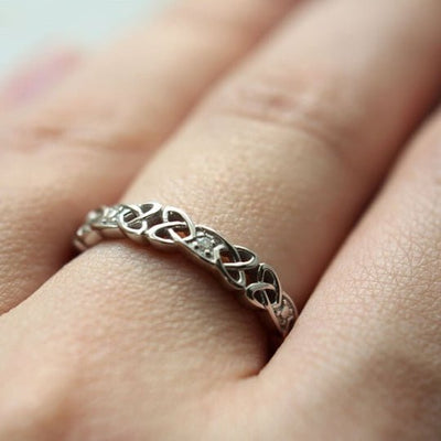 10 Reasons to Buy Women's Celtic Wedding Rings